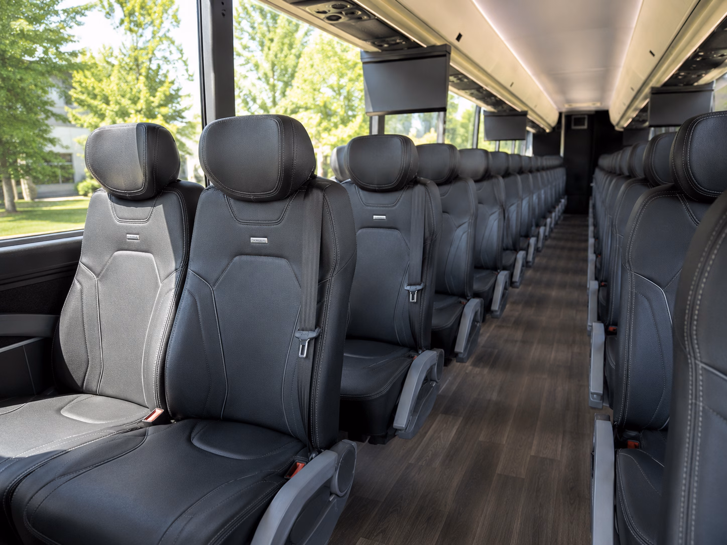 how the distance and duration of your trip affect charter bus rates in hollywood florida