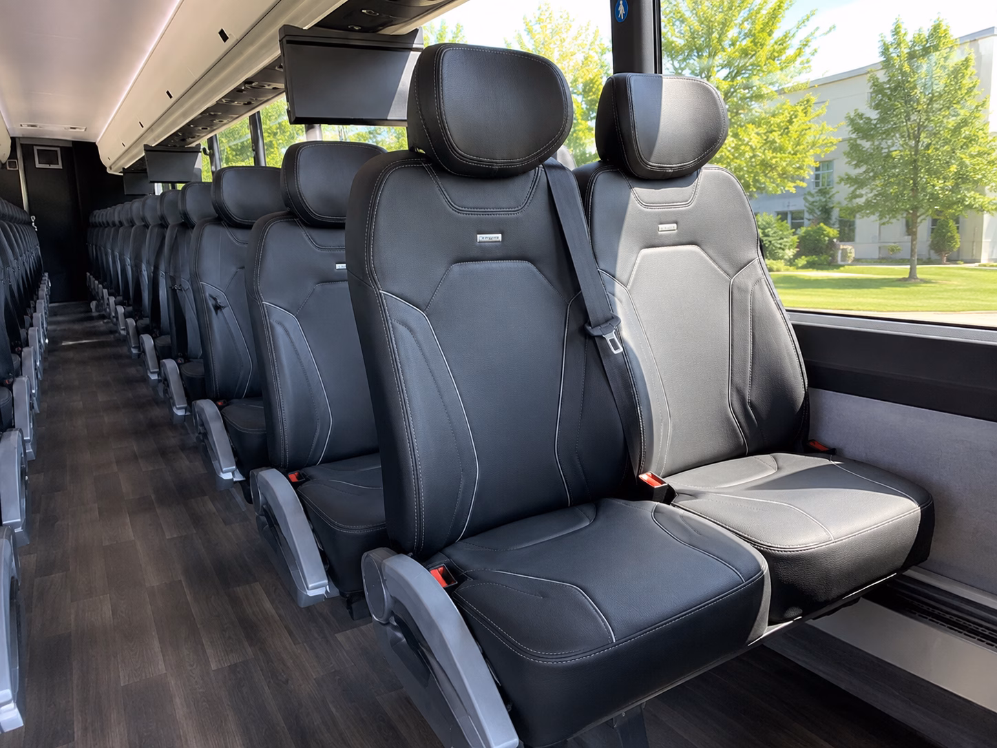 palm beach and boca raton wine tour buses from hollywood